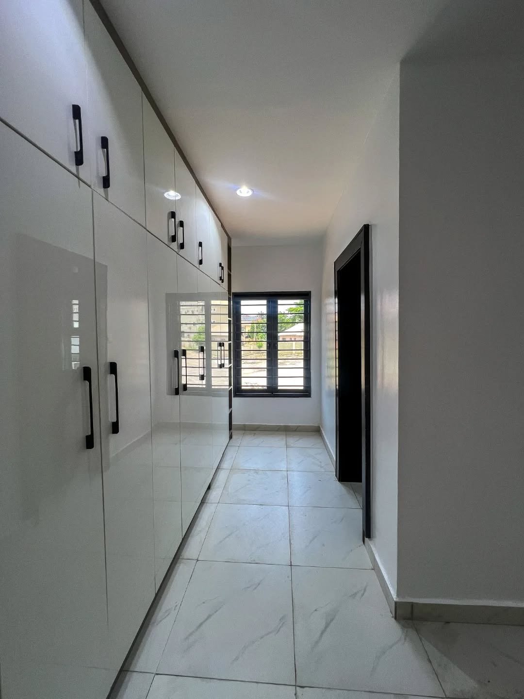 15ab246d-6a34-4ef8-a0af-0a302a6c8466