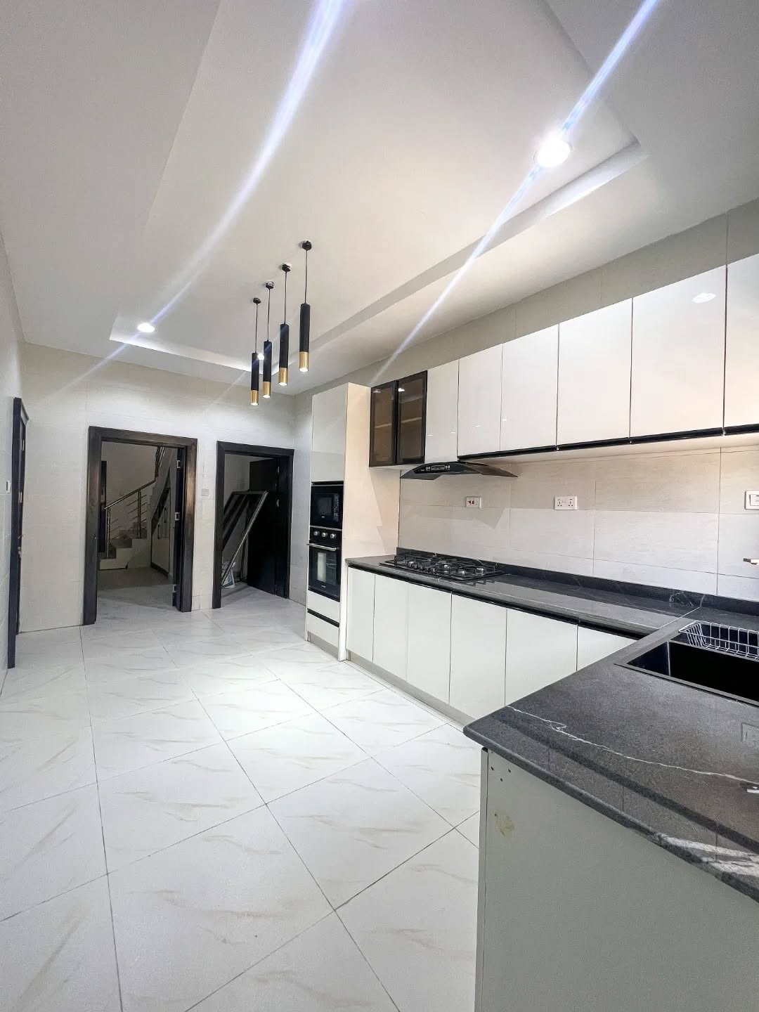 2c0abf13-89d2-401b-97f1-9708e4df8e64